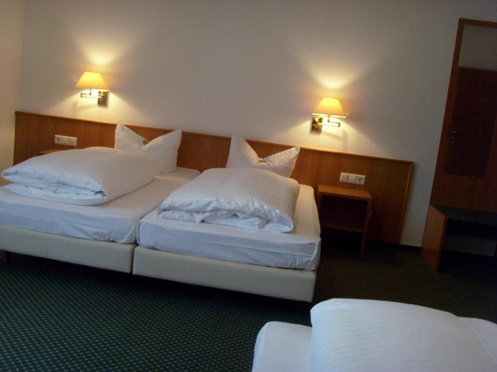 Hotel & Restaurant Engel Herbertingen Екстер'єр фото